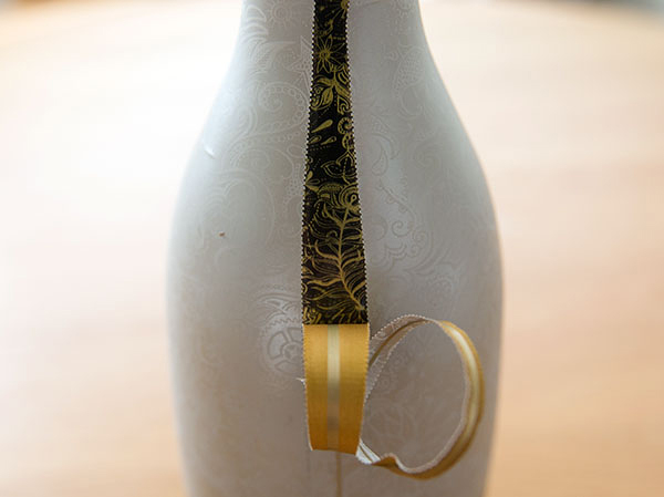 beautiful-eye-catching-Absolut-Tune-vodka-wine-packaging-design (5)