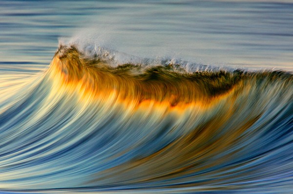 impressive-beautiful-stunning-wave-Ocean-pictures