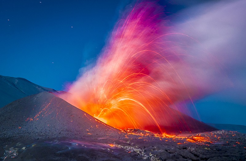 natural-disaster-active-volcanoes-eruption-chile-breathtaking-photos (2)