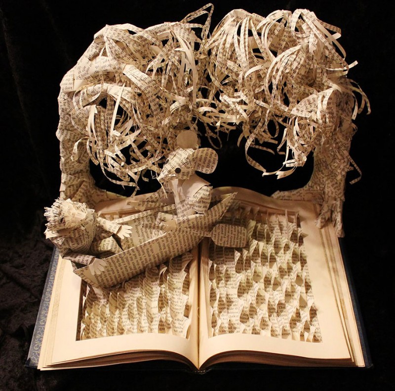 imaginative-creative-paper-art-book-sculptures-artwork (2)