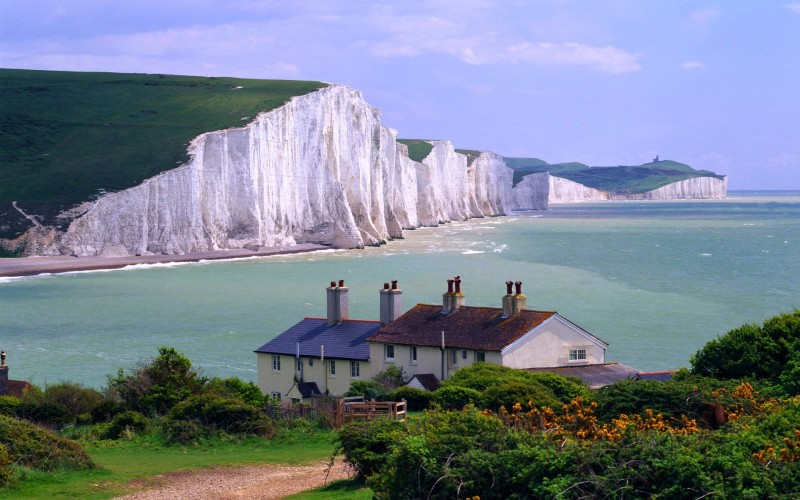 the-white-cliff-UK-large-image-picture