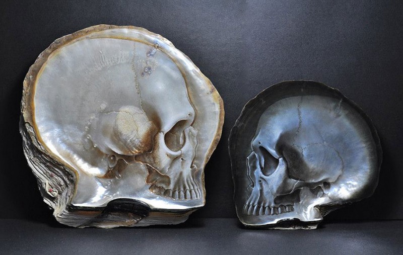 pearl-shell-human-skull-carving (5)