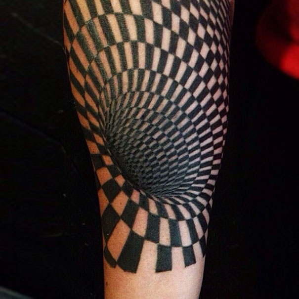 amazing-cool-3d-tattoo-art-optical-illusion-pictures (8)