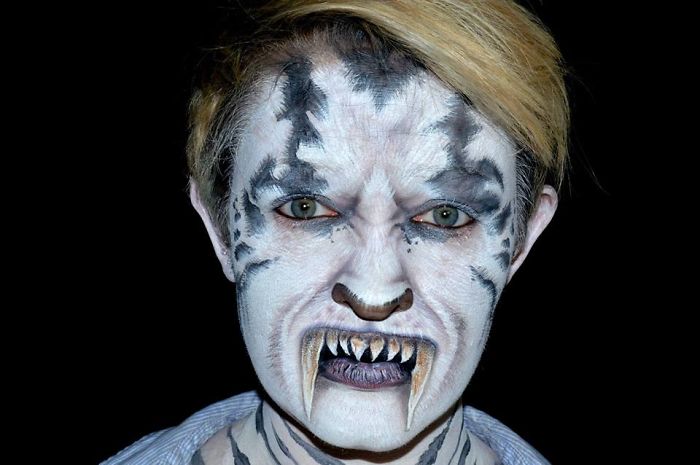 Creepy-terrifying-scary-Halloween-Makeup-face-paintings (10)