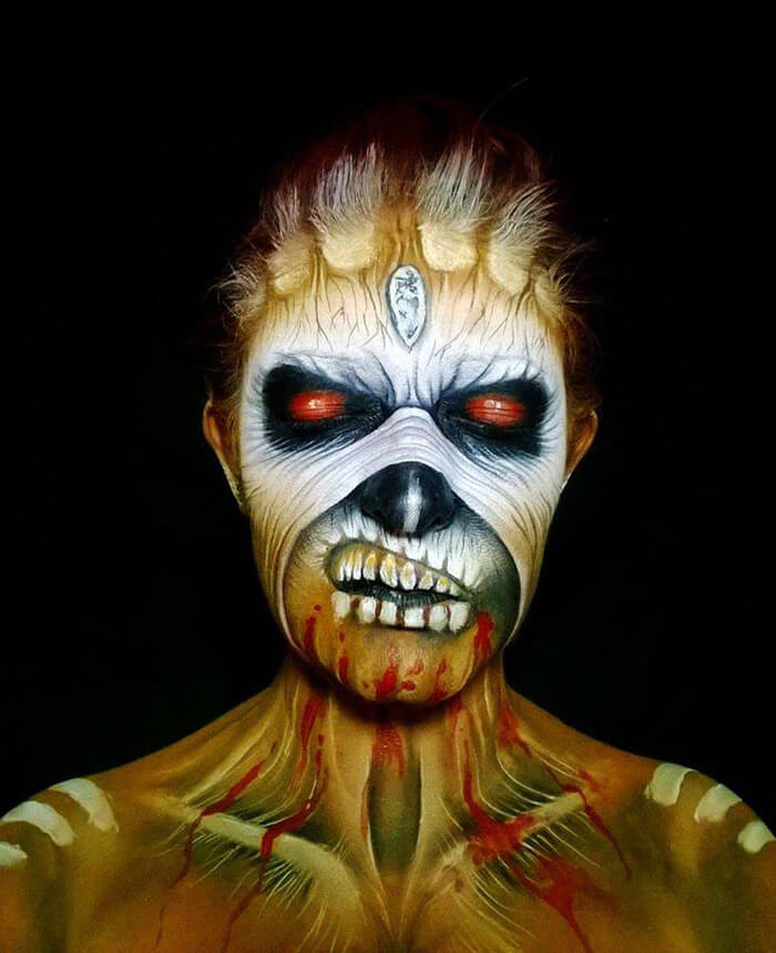 Creepy-terrifying-scary-Halloween-Makeup-face-paintings (15)