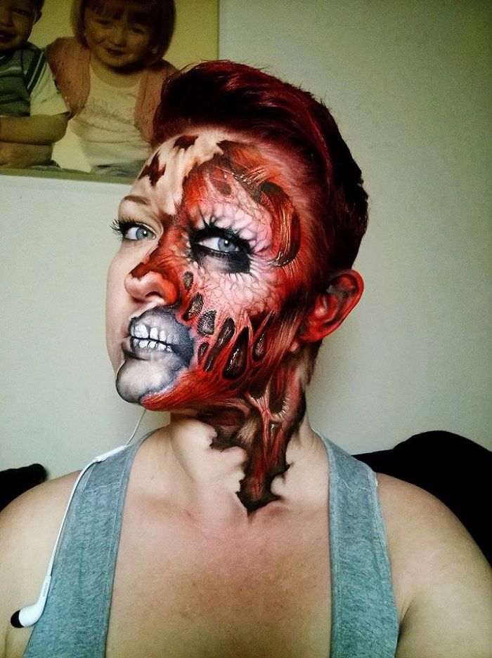 Creepy-terrifying-scary-Halloween-Makeup-face-paintings (6)