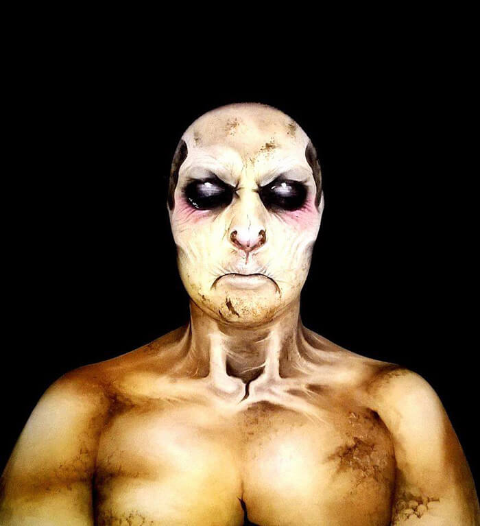 Creepy-terrifying-scary-Halloween-Makeup-face-paintings