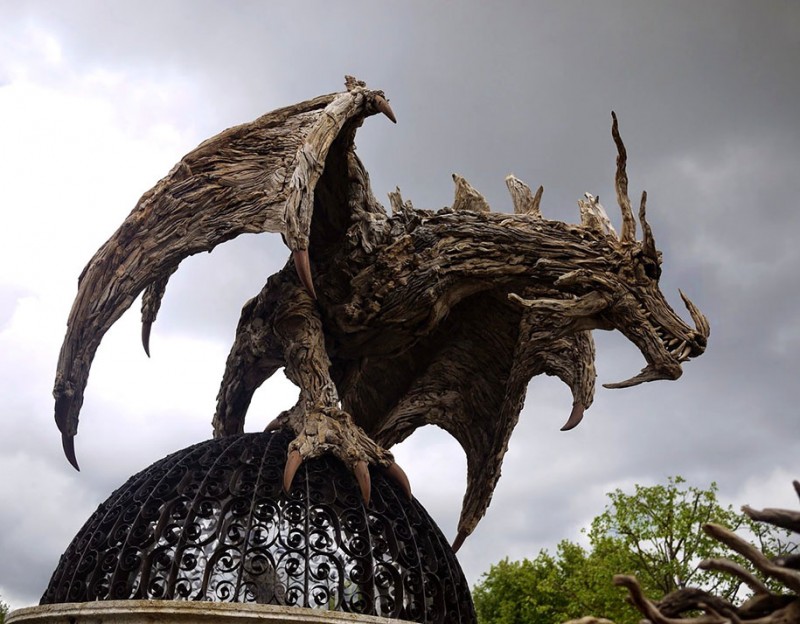 cool-dragon-sculpture-wyvern-drift-wood
