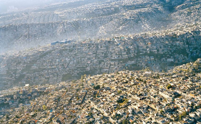 environmental-protection-pollution-trash-destruction-overdevelopement-overpopulation-photos (16)