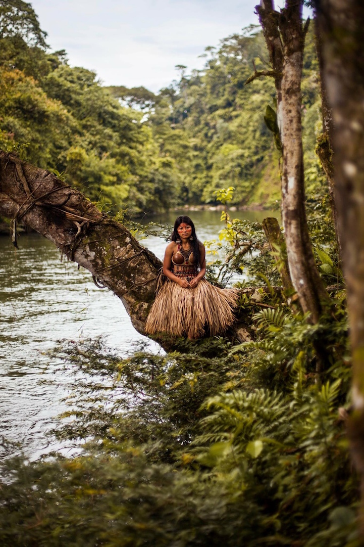 Beauty-ladies-World-country-_Amazon_Rainforest