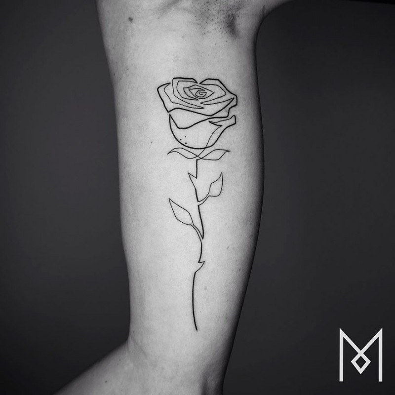 Minimalist-one-line-simple-tattoo-patterns-body-art (20)
