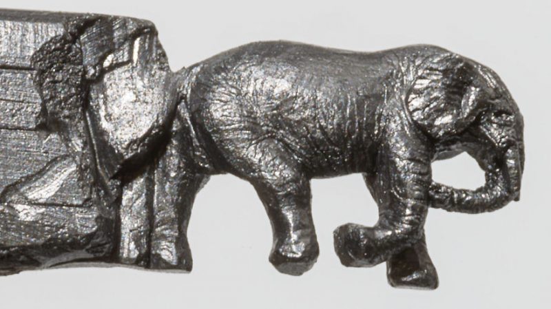 elephant-pencil-miniatures-sculptures-carving-art (9)