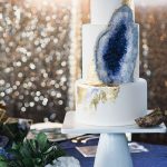 stunning-beautiful-amethyst-geode-wedding-cake-design (5)