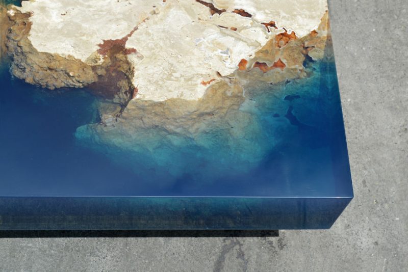 beautiful-resin-stone-table-design-4