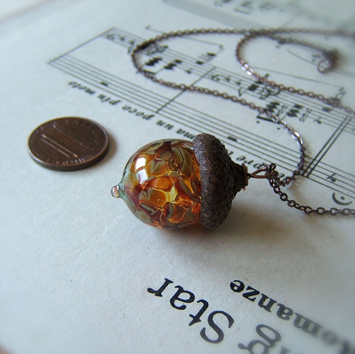 handmade-glass-acorn-jewelry-necklaces-earrings-2