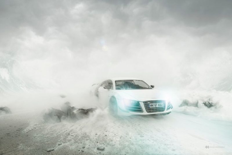 audi-r8-photographer-photograph-sports-car-using-toy-car-scale-model-3