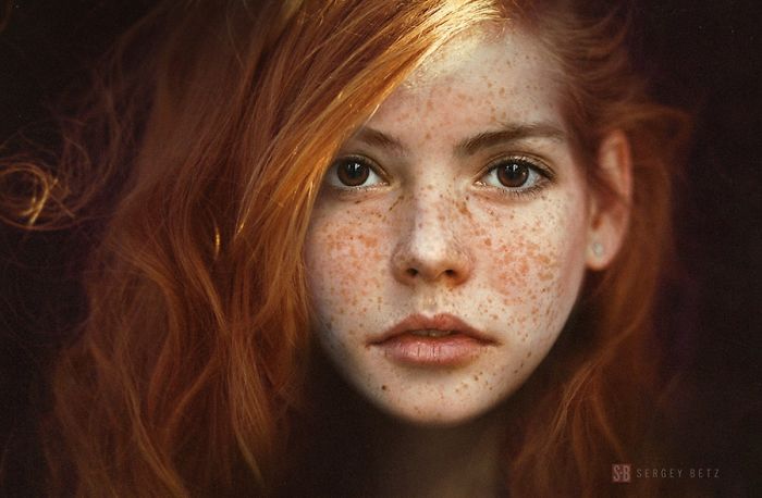 beautiful-portrait-photography-freckles-red-hair-beauty-12