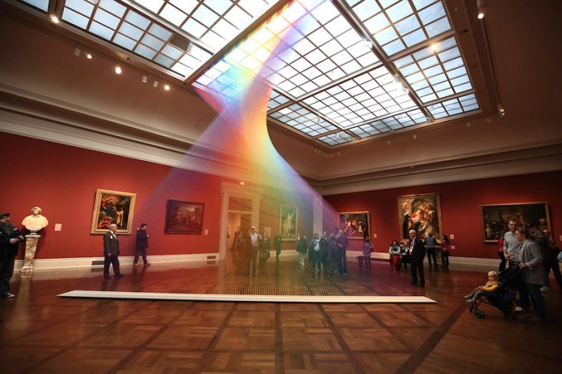 beautiful-thread-installation-man-made-rainbow-toledo-museum-of-art-3