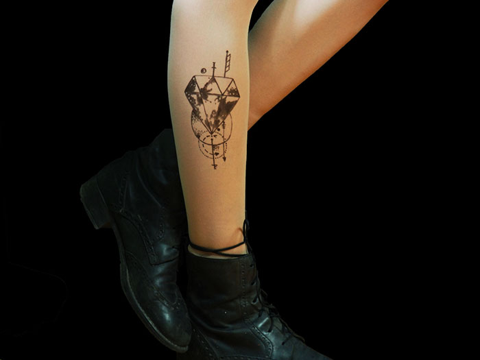 beautiful-tights-floral-animal-tattoo-motifs-17