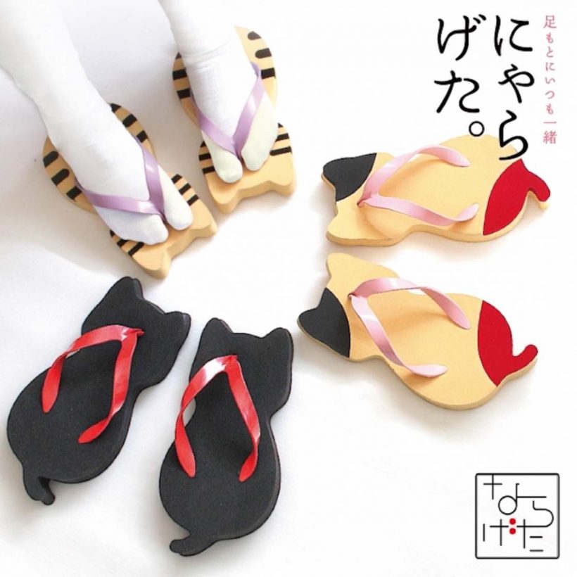 Lovable flip-flops in the shape of cats 